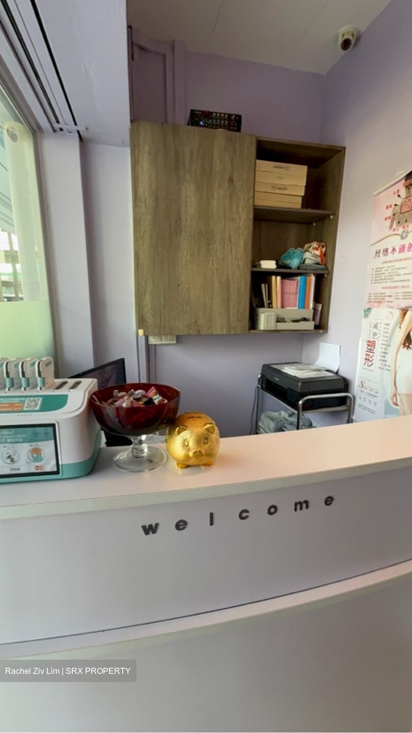 8 Lorong 7 Toa Payoh (D12), Shop House #490418931